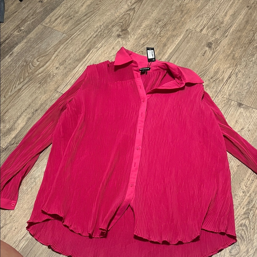 PrettyLittleThing Hot Pink Button-Down Blouse
